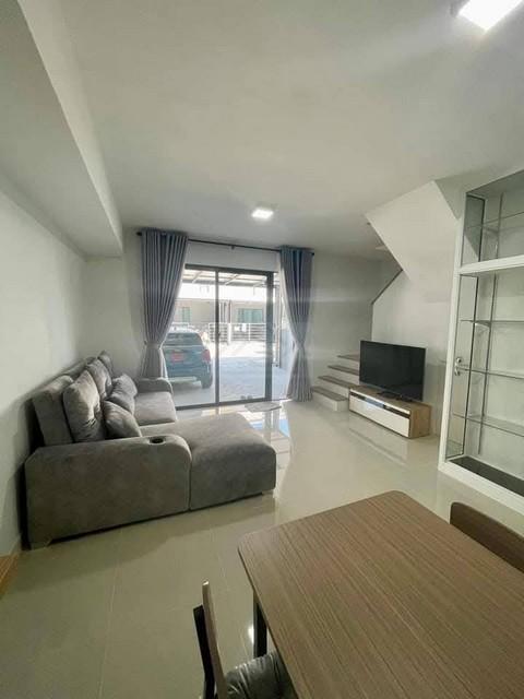ให้เช่าทาวน์โฮม 2 ชั้น 3 ห้องนอน โครงการ Pleno สุขุมวิท-บางนา 2 เฟอร์พร้อมอยู่ ใกล้เมกะบางนา