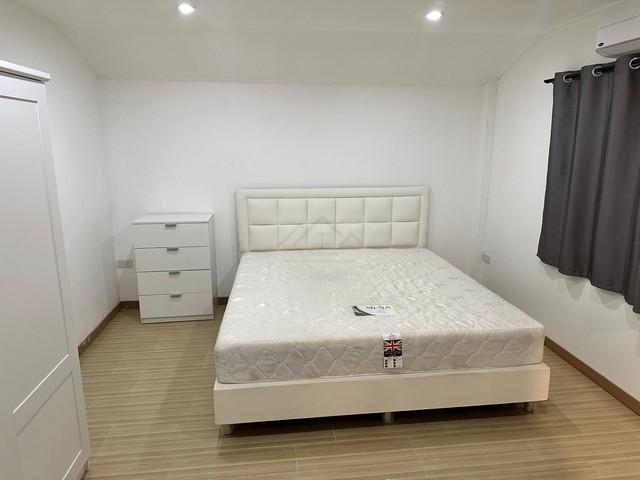 ให้เช่า บ้านชั้นเดียว หมู่บ้านสัมมากร รามคำแหง112 ซอยเมน บ้านรีโนเวทใหม่ การเดินทางสะดวก ของกินสะดวก มีร้านอาหาร ร้านค้ามากมายในหมู่บ้าน 6