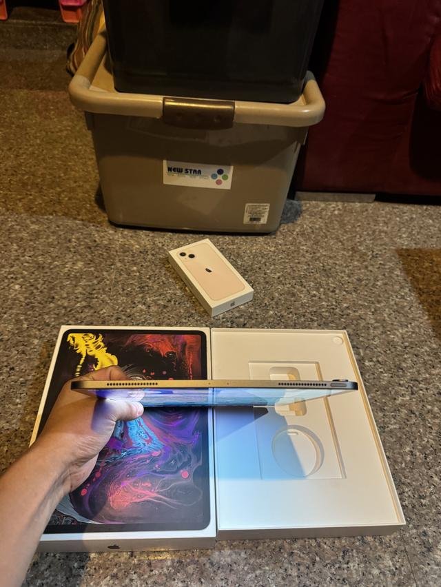 ขายๆๆๆถูกๆๆiPadPro12.9สีSpace Gray 64กิ๊มีกล่องอีมี่ตรง Wifi Only ใช้งานดีทุกๆฟังชั่นสูนTrueทุกๆฟังชั่นรีสโตได้ตลอดไม่มีติดไอคราว Model TH/A ( จอไม่เห รูปที่ 3