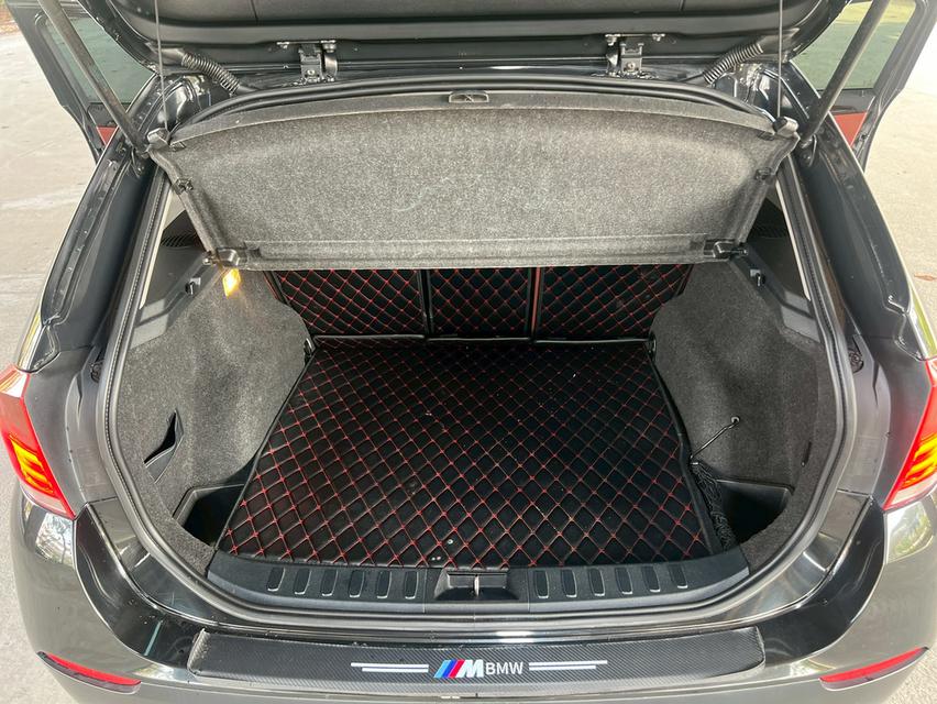 ขายรถ BMW X1 SDrive20d Highline 2.0 ปี 2012 สีดำ เกียร์ออโต้ รูปที่ 19