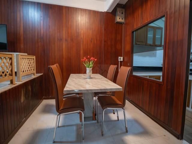 ให้เช่าทาวน์โฮม 4 ชั้น Ekkamai Villas (เอกมัย วิลล่า) ซอย เอกมัย 26 /28  ใกล้ทองหล่อ BTS เอกมัย โรงพยาบาล กรุงเทพ 4