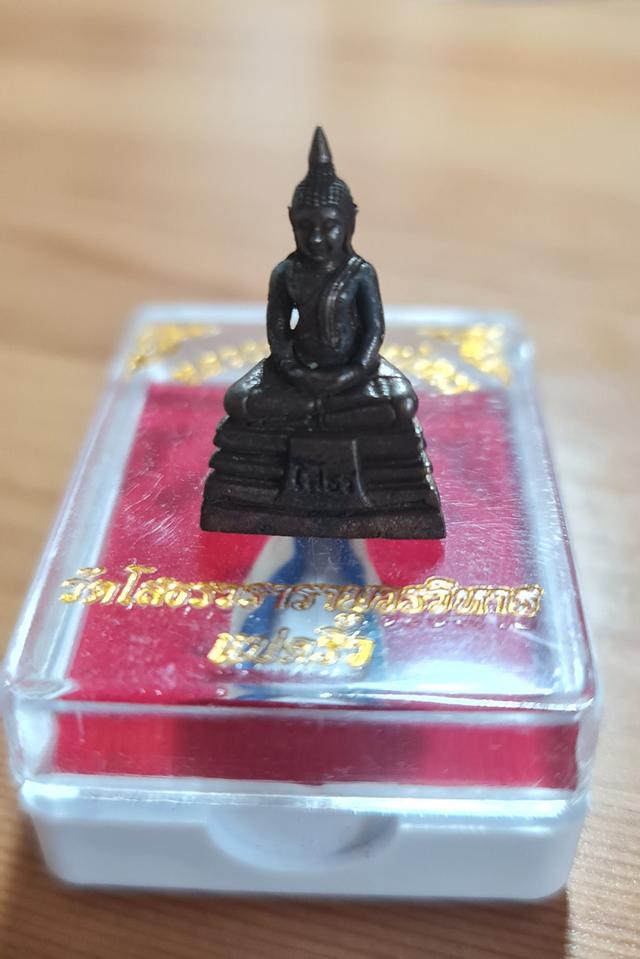 รูปหล่อ หลวงพ่อพุทธโสธร วัดโสธรวรารามวรวิหาร แปดริ้ว 3