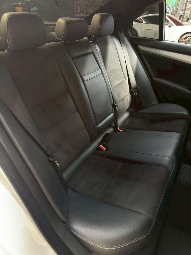 Mercedes Benz C200 W204 Edition C AMG Sport พิเศษ ตัวสุดท้าย ปี 2014 12