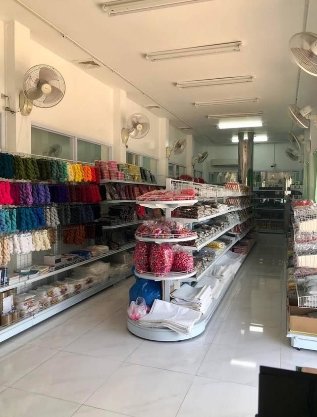 ขายบ้านพร้อมกิจการขายอุปกรณ์ตัดเย็บ (ขายด่วน) ทำเลดี ใกล้บ้านดอนหลวง ชุมชน ตลาด วัด 6