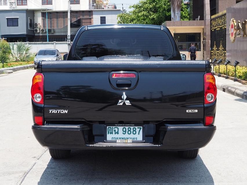 MITSUBISHI TRITON CAB 2.4 GLX (MNC)(CNG) ปี 2011 เกียร์MANUAL สภาพนางฟ้า 4