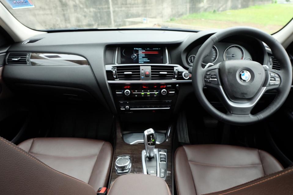 รหัสรถ TNS8016 BMW X3 2.0d HIGHLINE LCI ดีเซล ปี 2016 6