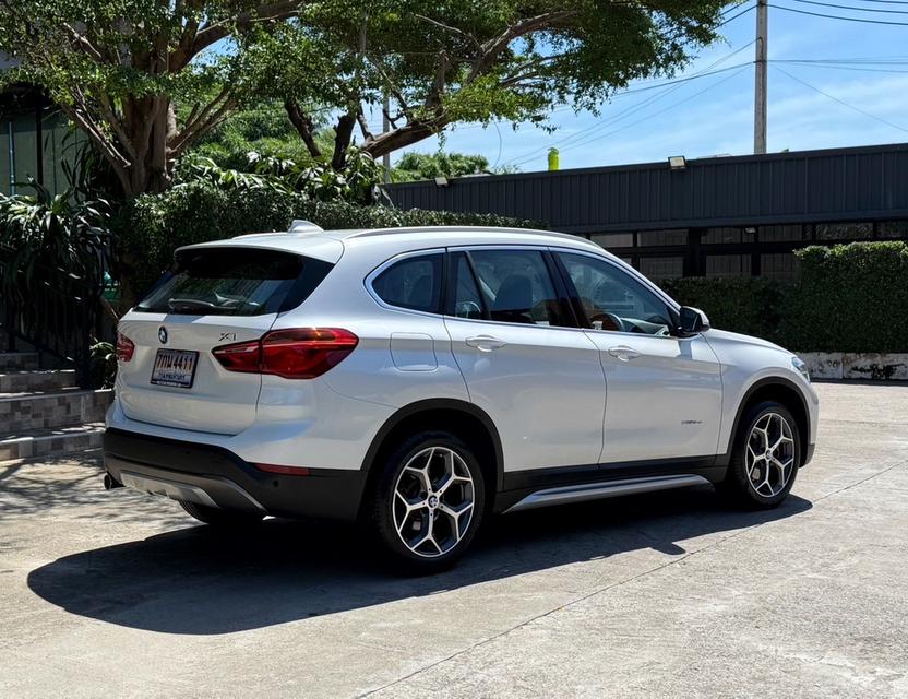 2017 BMW X1 18D XLINE รถมือเดียวออกป้ายแดง รถวิ่งน้อย เข้าศูนย์ทุกระยะ ไม่เคยมีอุบัติเหตุครับ
