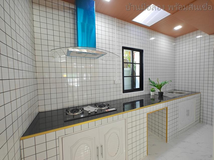 หมู่บ้านกรุงทอง ถนนสายไหม 10