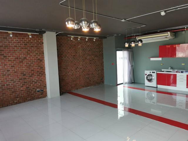 ให้เช่าพื้นที่สำนักงาน 80 ตรม. ซอยเอกมัย 22 ตึก APAI LoFT เดินทางสะดวก ใกล้ BTS เอกมัย 4