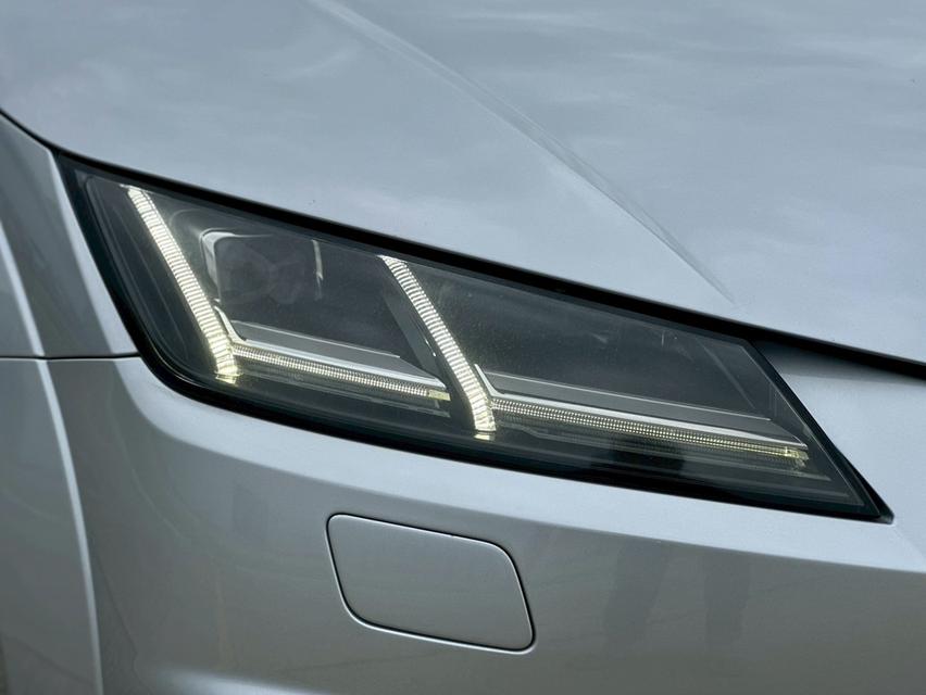 Audi TT Coupe 45 TFSI Quattro S-Line (MK3) 2017• Mileage: 60,000 km 5