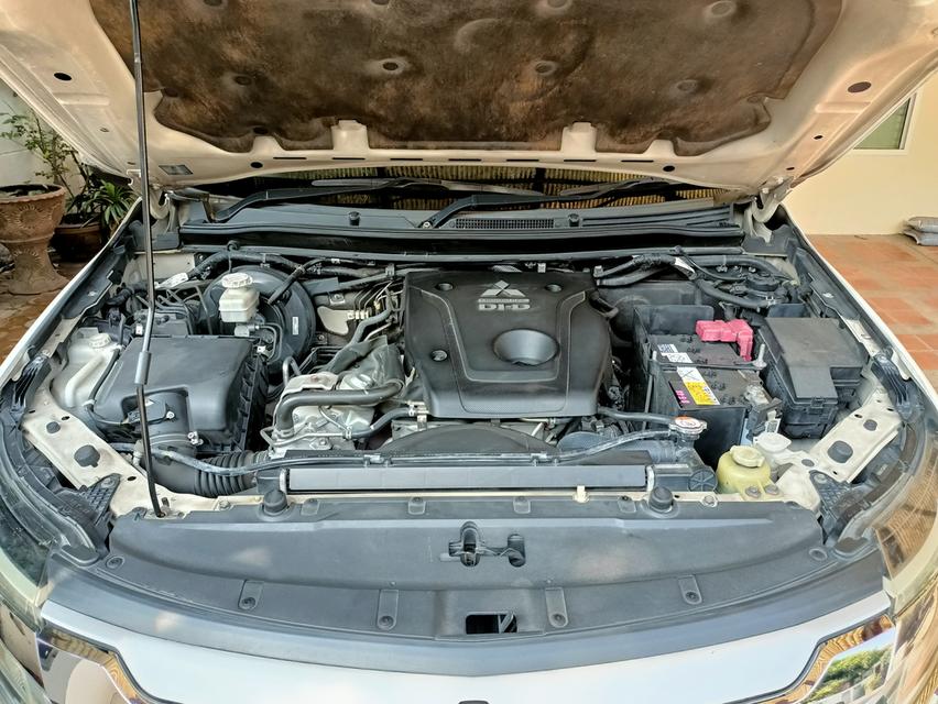 ขายรถบ้านปาเจโร่ 2015 ไมล์ 149K รูปที่ 16