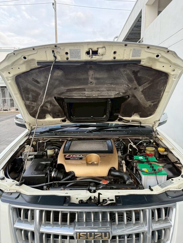 ISUZU MU-7 3.0 i-TEQ 2WD รองท็อป มือเดียวป้ายแดง 17