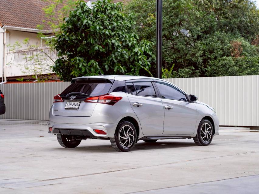 Toyota Yaris 1.2 Sport ปีจด 2021 6