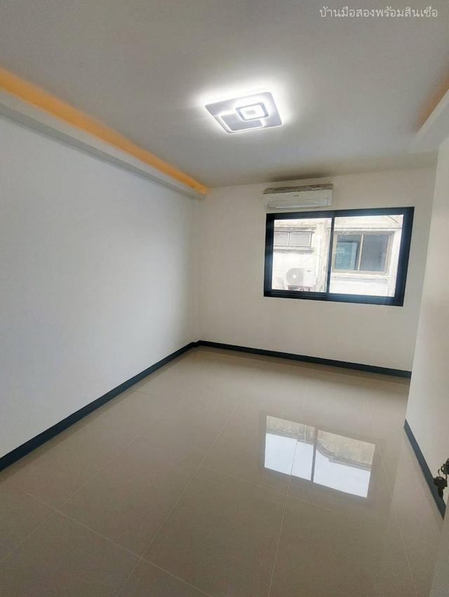 พูนสินธานี 1 เคหะร่มเกล้า 14