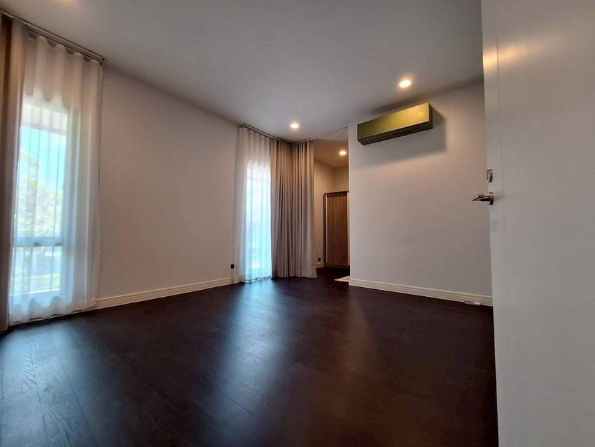 ขายถูกสุดในโครงการ บ้านเดี่ยว เศรษฐสิริ ทวีวัฒนา ถนนศาลาธรรมสพน์บ้านหรูสำหรับครอบครัวขนาดกลาง ฟรีเครื่องฟอกอากาศทั้งหลัง 16