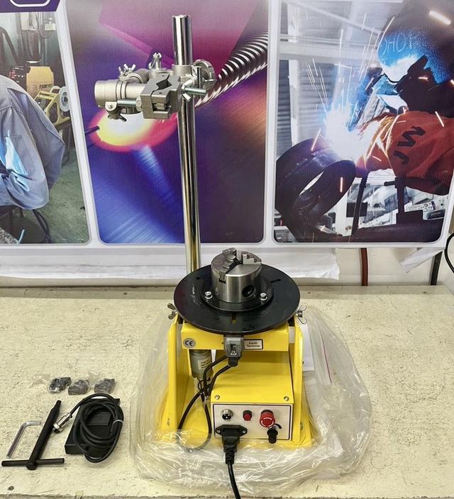 เครื่องหมุนงานเชื่อม BY10 220V จับท่อ0-2.5นิ้ว รับน้ำหนัก10กก พร้อมแขนจับหัวเขื่อม