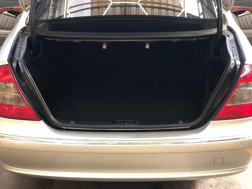 E200 Compressor  18