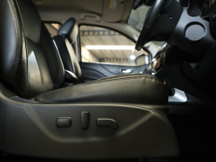 2019 Nissan Terra 2.3 (ปี 18-26) VL SUV AT รูปที่ 13