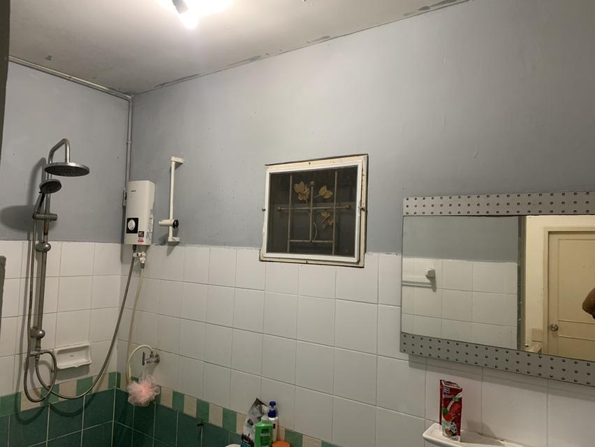 ขายบ้านทาวน์เฮาส์ 2 ชั้น ลำลูกกาคลอง6 ปทุมธานี 8