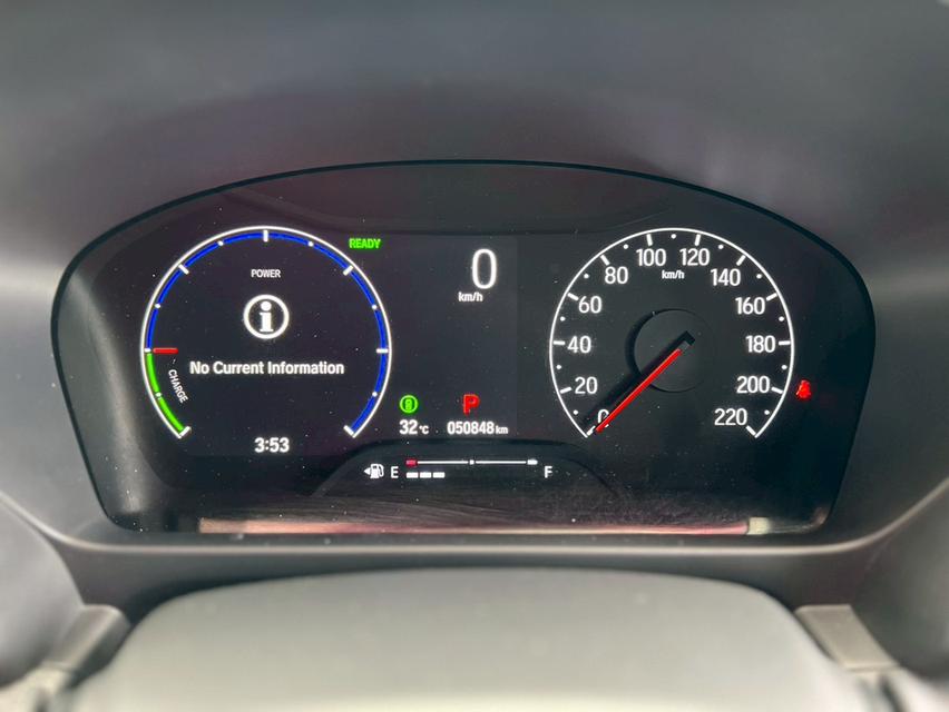 ปี 2023 Honda City 1.5 e:HEV RS Hatchback  10