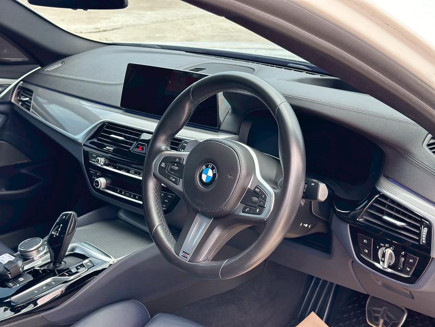 รหัสรถ PAT738 BMW 530e M Sport G30 ปี2020 7