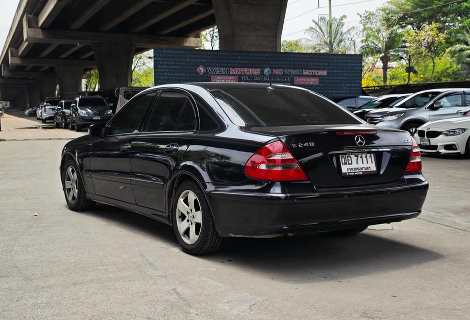 Mercedes Benz E240 Avantgarde W211 ปี 2005 3