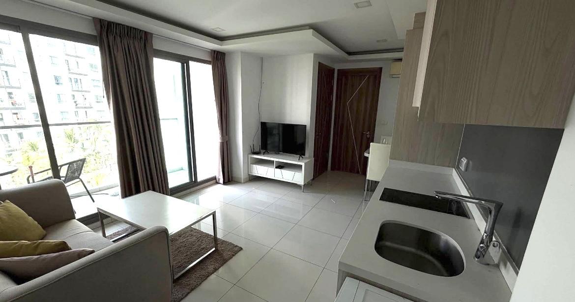 ขายด่วนคอนโด 2 ห้องนอน ใกล้หาดจอมเทียน พัทยา 4