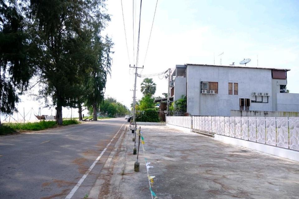 ขายที่ดินติดทะเล 2-0-2 ไร่ ชะอำ โซนหาดส่วนตัว เหมาะพักผ่อน 3