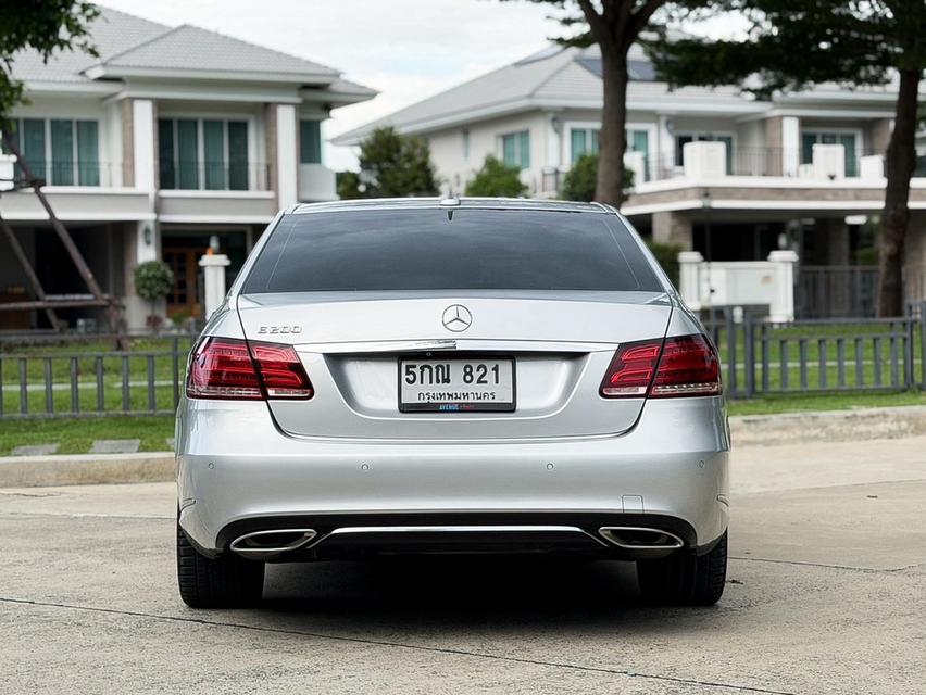 Benz E200 Edition E W212 Facelift ปี 2016 เจ้าของเดียว ใช้งานน้อย เบนซินล้วน หายาก รูปที่ 6