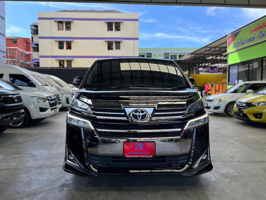 TOYOTA VELLFIRE 2.5 V AT  ปี 2019