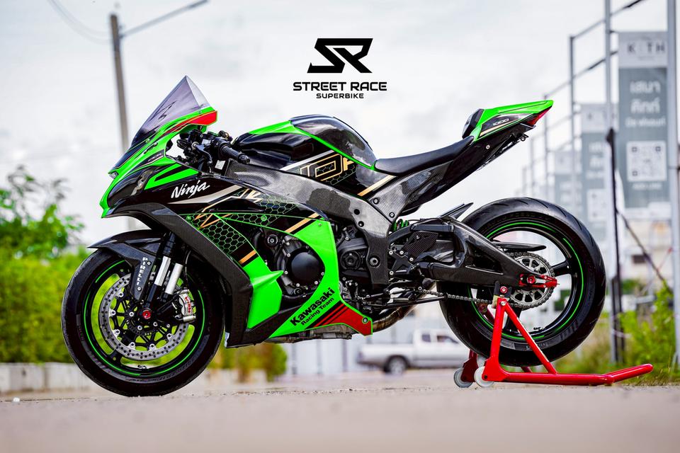 Ninja ZX-10R ปี 2021 ฝาแดง ลายรังผึ้ง ท่อแต่งเสียงโหด 💨 สายซิ่ง-สายสนามห้ามพลาด! 11