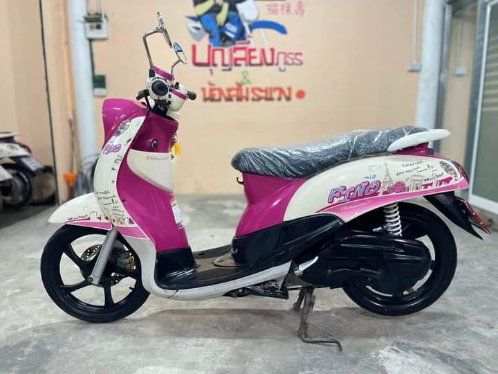 Yamaha Fino,125 สีชมพู 4