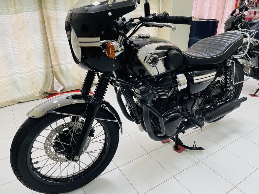 W800SE/2022