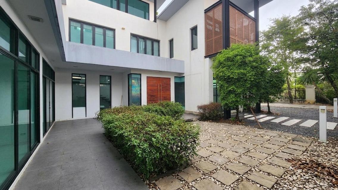 🔥 บ้านหรู 339 ตร.ว. Modern Tropical ทำเลกาญจนาภิเษก ตรงข้าม The Paseo Park 🔥 3