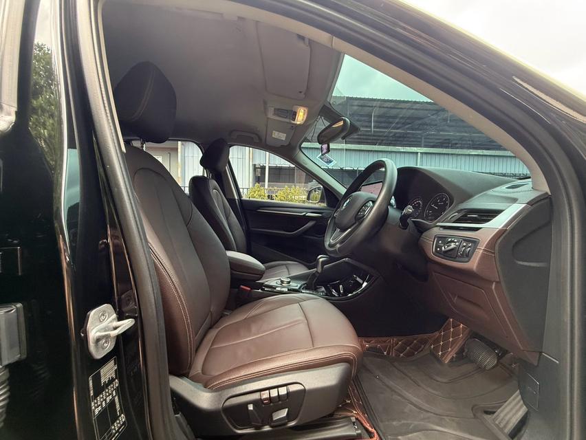 BMW X1 sDrive20d X-Line 2021 สีดำ มี Bsi 10 ปี หมด 10/10/2031 หรือ 100,000 Km. รูปที่ 11