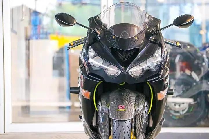 มอเตอร์ไซค์ราคาเบาๆ Kawasaki Ninja ZX-14R