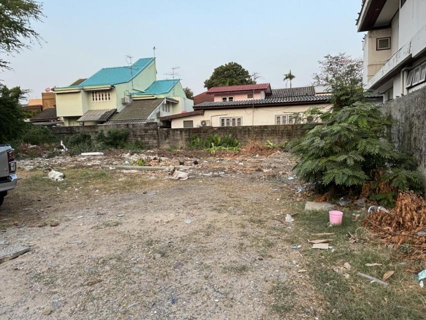 ขายที่ดินถมแล้ว ซอยรัชดา 32 พร้อมบ้านชั้นเดียว 1 หลัง (N.1028) 3