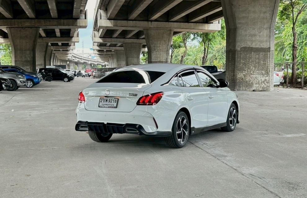 MG-5 1.5 X Sunroof ปี 2022