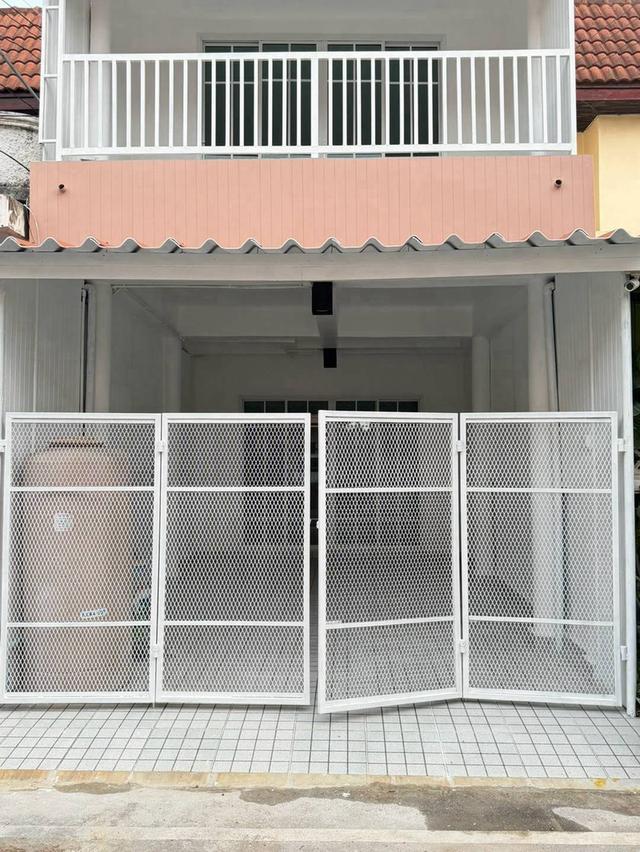 หมู่บ้านบัวทอง2  ติดรถไฟฟ้าสายสีม่วง สถานีคลองบางไผ่ ทาวน์เฮาส์ 2 ชั้น   ตกแต่งใหม่พร้อมอยู่ 19