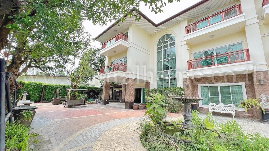 บ้านเดี่ยว 3 ชั้น หมู่บ้านเมืองทองธานี โครงการ 2 บ้านสวย พร้อมอยู่ ราคาถูก 2