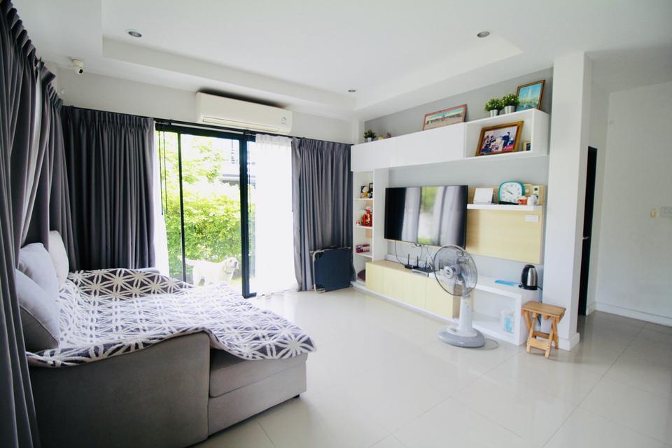 ขายบ้านเดี่ยว 2 ชั้น หลังมุม 54.6 ตร.ว. บิลต์อินทั้งหลัง สกายวิลล์ (Skyville) ใกล้แยกบ้านแลง ระยอง 7