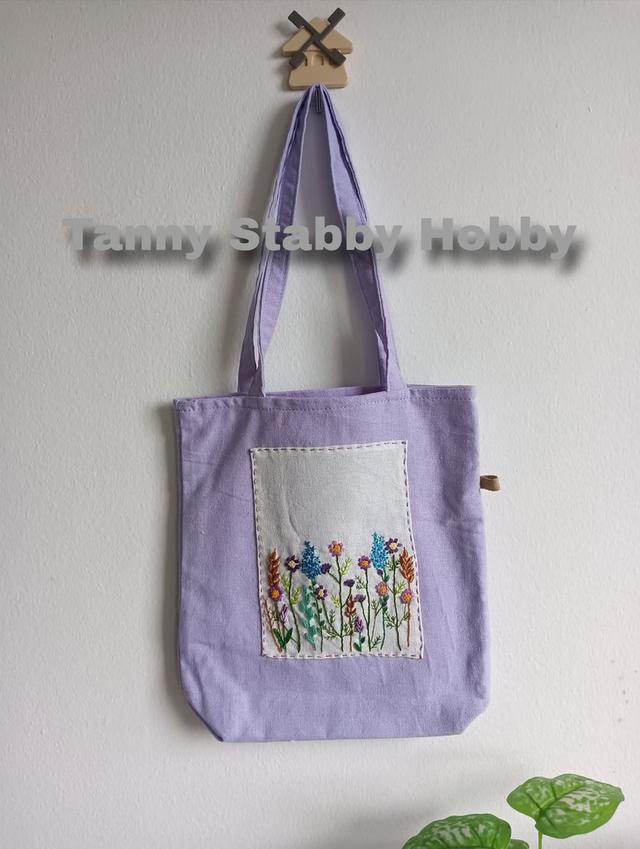กระเป๋าผัายปักมือ totebag