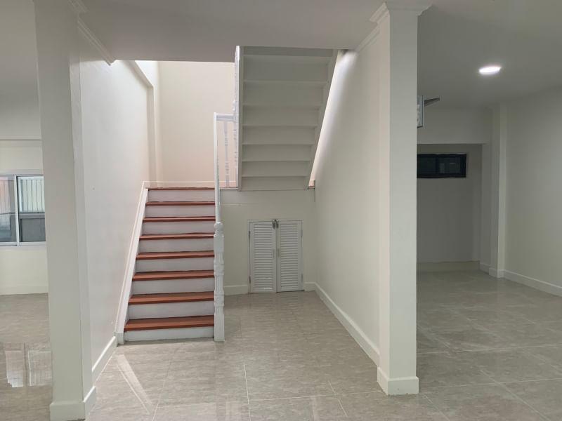 🏡 บ้านเดี่ยว 2 ชั้น รีโนเวทใหม่ พร้อมเข้าอยู่ ทำเลเชื่อมต่อหลายเส้นทาง | คลองสามวา ถ.นิมิตใหม่ 40 6