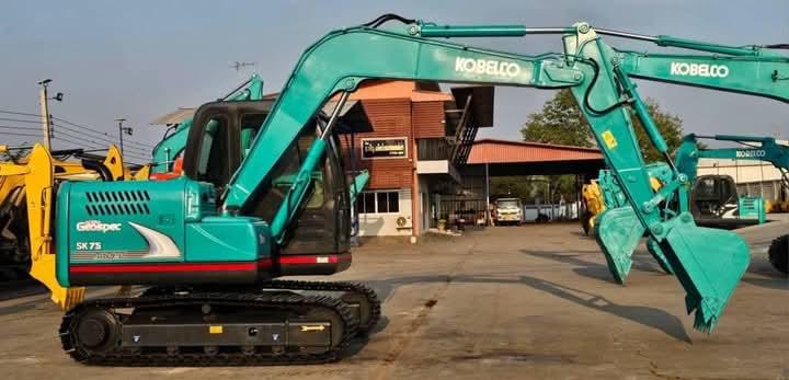 ขายถูก Kobelco  3