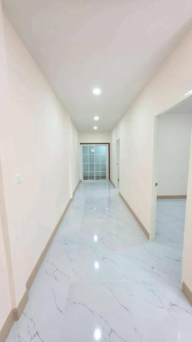 หมู่บ้านพิมลราช1 บางบัวทอง ทาวน์เฮาส์ชั้นเดียว  ตกแต่งใหม่พร้อมอยู่ ถนนบ้านกล้วย  ทำเลสวยหน้าบ้านกว้าง 17