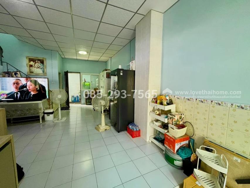 ขายทาวน์เฮ้าส์ 2 ชั้น หมู่บ้านเบญจพฤกษ์ รังสิต-คลอง 5 ถนนรังสิต-นครนายก พื้นที่ 18.3 ตารางวา บ้านพร้อมอยู่ ใกล้ม.เทคโนโลยีราชมงคลธัญบุรี คลอง 6 7