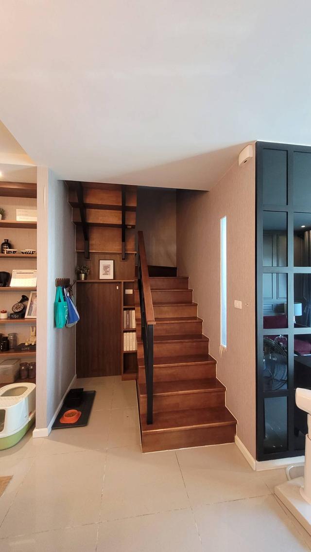 ขายบ้านทาวน์โฮมบิวอินทั้งหลังทุกห้อง หมู่บ้านเปี่ยมสุข-เอสเกต2 บางบัวทอง ใกล้รถไฟฟ้าคลองบางไผ่เพียง 5 กม. เจ้าของขายเองราคา3.9 ล้านบาท  โทร06-34422953 15