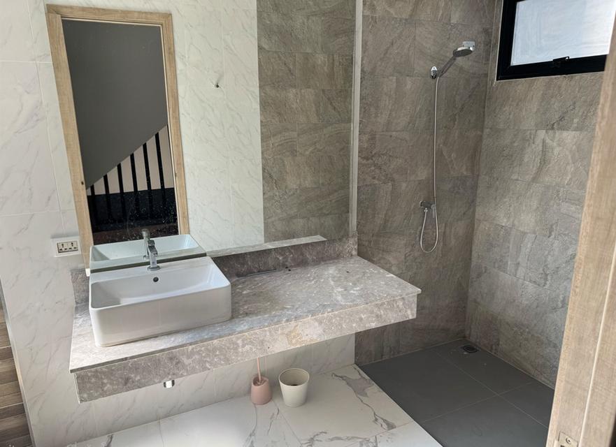 Haus Clover แจ้งวัฒนะ-ราชพฤกษ์ โฮมออฟฟิศ ทาวน์โฮม 3.5 ชั้น 2 คูหาติดกัน 60 ตร.วา 9