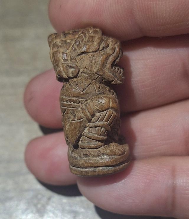 หนุมานหน้าโขนทรงเครื่อง 4