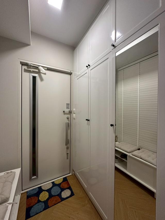 ขายบ้านแฝดมือสอง สภาพดีมาก พร้อมเฟอร์นิเจอร์พร้อมอยู่ โครงการLH 6